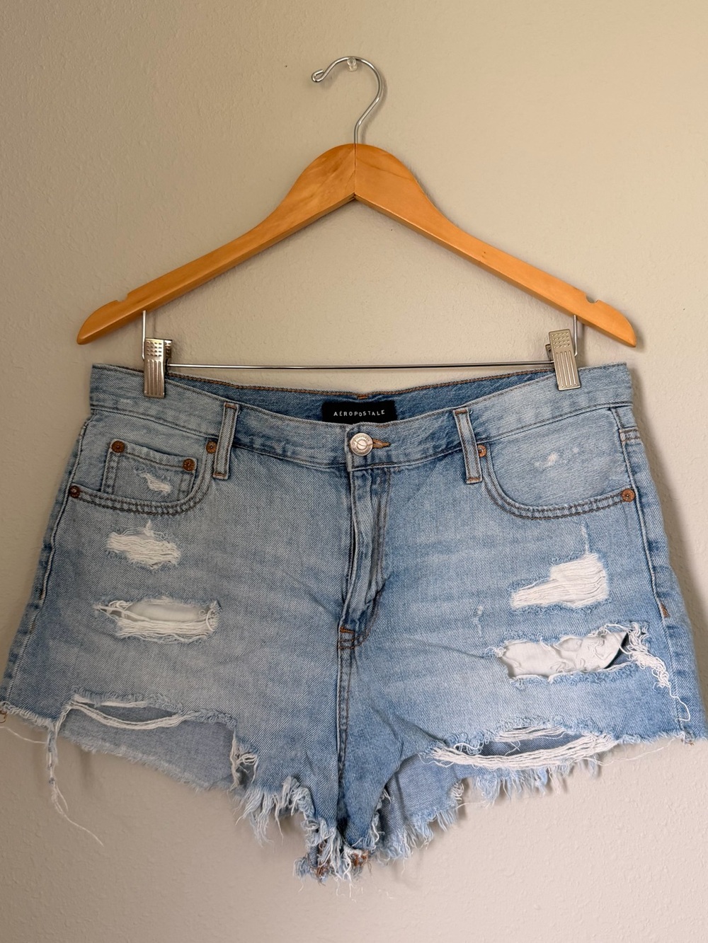 Aeropostale Light Wash Distressed Jean Shorts
